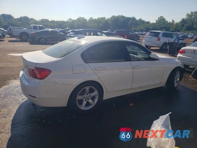 Trzecie zdjęcie samochodu z tyłu: 2013 BMW 328 I VIN:WBA3A5C57DF356752 - miniatura