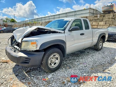2008 DODGE DAKOTA ST 1D7HE22K28S564754 - główne zdjęcie licytacji z USA - miniatura