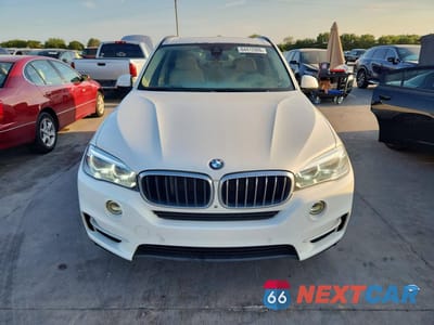 Piąte zdjęcie samochodu w środku: 2015 BMW X5 XDRIVE50I VIN:5UXKR6C57F0J76429 - miniatura