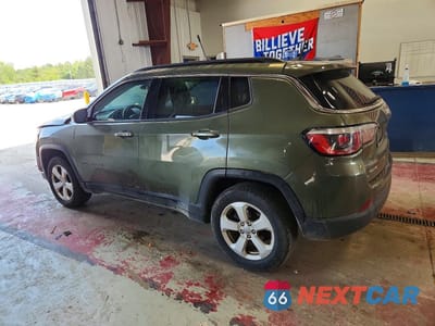 Drugie zdjęcie samochodu z przodu: 2018 JEEP COMPASS LATITUDE VIN:3C4NJDBB1JT479915 - miniatura