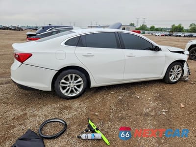 Trzecie zdjęcie samochodu z tyłu: 2017 CHEVROLET MALIBU LT VIN:1G1ZE5ST1HF134143 - miniatura