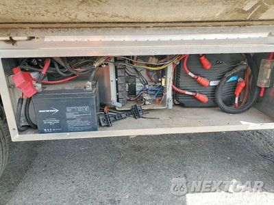 Zdjęcie 7 z 10 samochodu: 2020 CANADIAN ELECTRIC MINI TRUCK VIN:2C9JB333XKP197151 - miniatura