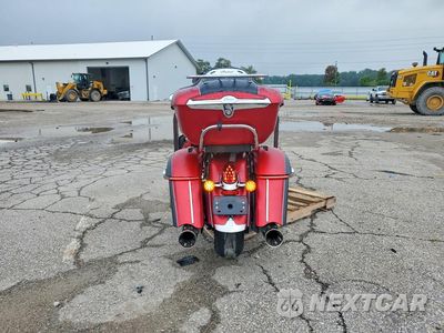 Czwarte zdjęcie samochodu z boku: 2019 INDIAN ROADMASTER VIN:56KTRAAA2K3379207 - miniatura