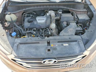 Zdjęcie 11 z 12 samochodu: 2017 HYUNDAI TUCSON SPORT VIN:KM8J33A27HU323040 - miniatura