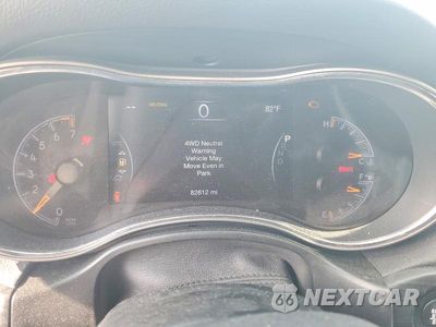 Zdjęcie 9 z 13 samochodu: 2019 JEEP GRAND CHEROKEE LIMITED VIN:1C4RJFBG6KC782081 - miniatura
