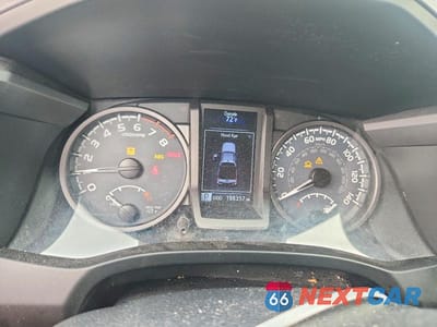 Zdjęcie 9 z 12 samochodu: 2017 TOYOTA TACOMA TRD SPORT VIN:3TMCZ5AN6HM049710 - miniatura