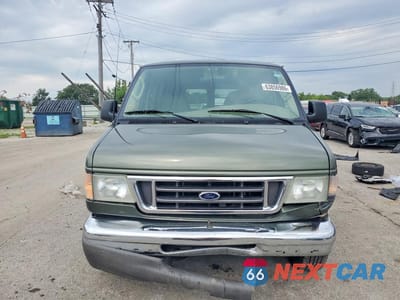 Piąte zdjęcie samochodu w środku: 2003 FORD ECONOLINE E150 WAGON VIN:1FMRE11L23HA06875 - miniatura
