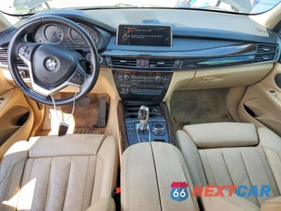 Zdjęcie 8 z 12 samochodu: 2014 BMW X5 SDRIVE35I VIN:5UXKR2C55E0H34045 - miniatura