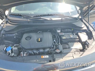 Zdjęcie 12 z 13 samochodu: 2025 KIA SOUL GT LINE VIN:KNDJ53AU7S7267090 - miniatura