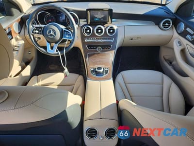 Zdjęcie 8 z 12 samochodu: 2019 MERCEDES-BENZ C 300 4MATIC VIN:55SWF8EB6KU319374 - miniatura