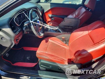 Zdjęcie 7 z 12 samochodu: 2017 DODGE CHALLENGER SXT VIN:2C3CDZAG0HH626127 - miniatura
