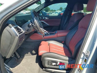 Zdjęcie 7 z 14 samochodu: 2024 BMW X6 M60I VIN:5UX43EX04R9S83263 - miniatura