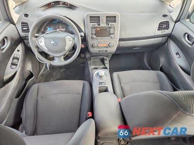 Zdjęcie 8 z 12 samochodu: 2017 NISSAN LEAF S VIN:1N4BZ0CP6HC308233 - miniatura