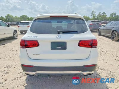 Zdjęcie 6 z 12 samochodu: 2021 MERCEDES-BENZ GLC 300 VIN:W1N0G8DB2MF900853 - miniatura