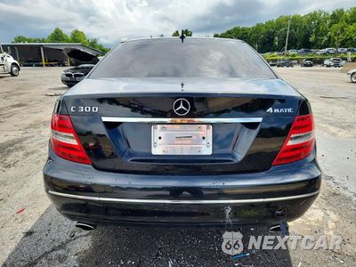 Zdjęcie 6 z 12 samochodu: 2013 MERCEDES-BENZ C 300 4MATIC VIN:WDDGF8AB4DR264132 - miniatura
