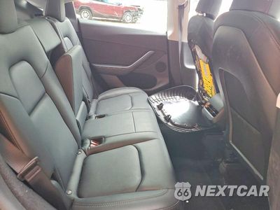 Zdjęcie 10 z 12 samochodu: 2023 TESLA MODEL Y VIN:7SAYGDEE4PF687850 - miniatura