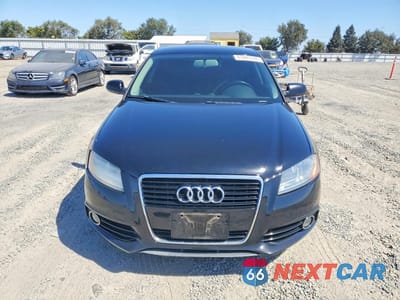 Piąte zdjęcie samochodu w środku: 2012 AUDI A3 PREMIUM VIN:WAUBJAFM7CA005357 - miniatura