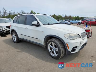Czwarte zdjęcie samochodu z boku: 2012 BMW X5 XDRIVE50I VIN:5UXZV8C54CL422627 - miniatura