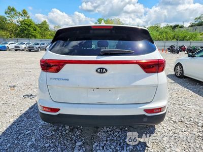 Zdjęcie 6 z 13 samochodu: 2018 KIA SPORTAGE LX VIN:KNDPMCAC7J7304304 - miniatura