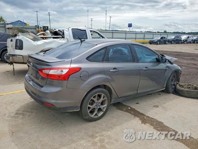 Trzecie zdjęcie samochodu z tyłu: 2013 FORD FOCUS SE VIN:1FADP3F27DL283532 - miniatura