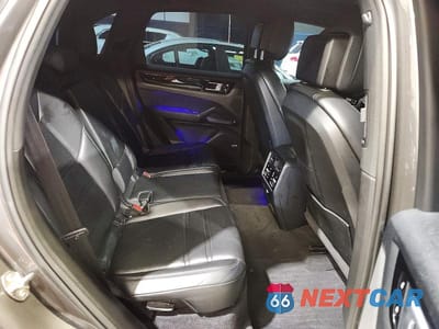 Zdjęcie 11 z 13 samochodu: 2019 PORSCHE CAYENNE S VIN:WP1AB2AY2KDA62492 - miniatura