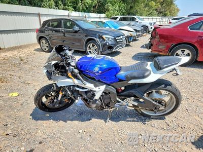 Trzecie zdjęcie samochodu z tyłu: 2007 YAMAHA YZFR6 L VIN:JYARJ12E17A014167 - miniatura