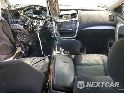 Zdjęcie 8 z 12 samochodu: 2016 NISSAN ALTIMA 2.5 S VIN:1N4AL3AP4GN369150 - miniatura