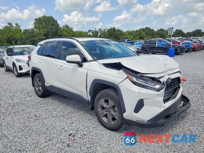 Czwarte zdjęcie samochodu z boku: 2024 TOYOTA RAV4 HYBRID XLE VIN:4T3RWRFV2RU117844 - miniatura