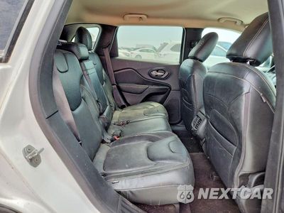 Zdjęcie 11 z 13 samochodu: 2015 JEEP CHEROKEE LATITUDE VIN:1C4PJLCB8FW642577 - miniatura