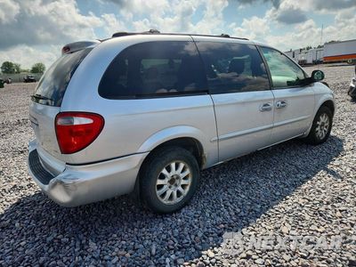 Trzecie zdjęcie samochodu z tyłu: 2002 CHRYSLER TOWN & COUNTRY LX VIN:2C4GP44392R672170 - miniatura