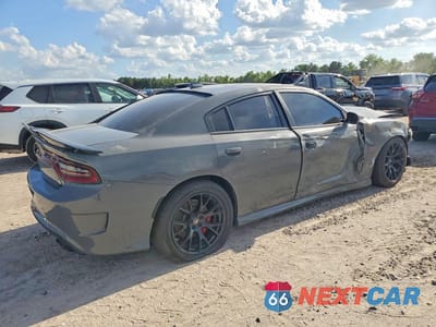 Trzecie zdjęcie samochodu z tyłu: 2018 DODGE CHARGER R VIN:2C3CDXGJ3JH319290 - miniatura