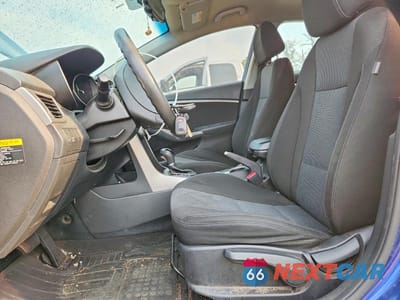 Zdjęcie 7 z 12 samochodu: 2013 HYUNDAI ELANTRA GT BASE VIN:KMHD35LE6DU078452 - miniatura