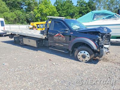 Czwarte zdjęcie samochodu z boku: 2017 FORD F550 SUPER DUTY VIN:1FDUF5HTXHEC23703 - miniatura