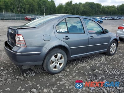 Trzecie zdjęcie samochodu z tyłu: 2005 VOLKSWAGEN JETTA GLS VIN:3VWSK69M55M028437 - miniatura