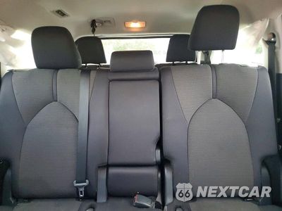 Zdjęcie 10 z 13 samochodu: 2024 TOYOTA HIGHLANDER LE VIN:5TDKDRAH0RS545812 - miniatura