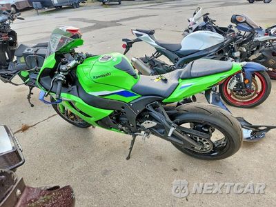 Trzecie zdjęcie samochodu z tyłu: 2026 KAWASAKI ZX1003 A VIN:JKBZXXA18TA001324 - miniatura