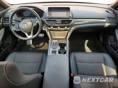 Zdjęcie 8 z 12 samochodu: 2020 HONDA ACCORD SPORT VIN:1HGCV2F30LA015142 - miniatura