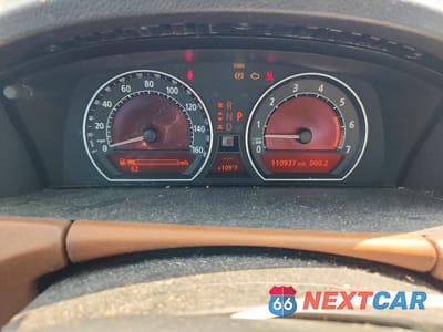 Zdjęcie 9 z 12 samochodu: 2006 BMW 750 LI VIN:WBAHN835X6DT26705 - miniatura
