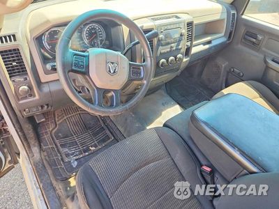 Zdjęcie 8 z 12 samochodu: 2012 RAM 3500 ST VIN:3C7WDSAT2CG100283 - miniatura