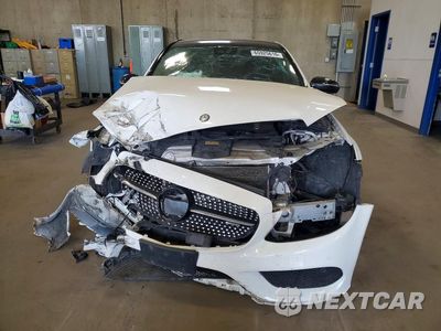 Piąte zdjęcie samochodu w środku: 2017 MERCEDES-BENZ C 43 4MATIC AMG VIN:55SWF6EB0HU185460 - miniatura