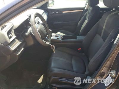 Zdjęcie 7 z 12 samochodu: 2019 HONDA CIVIC LX VIN:19XFC2F62KE039109 - miniatura