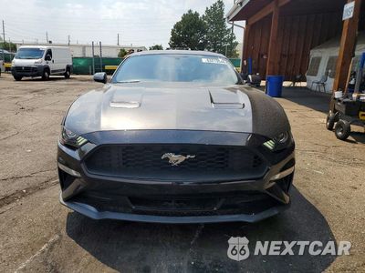 Piąte zdjęcie samochodu w środku: 2018 FORD MUSTANG VIN:1FA6P8TH2J5113108 - miniatura