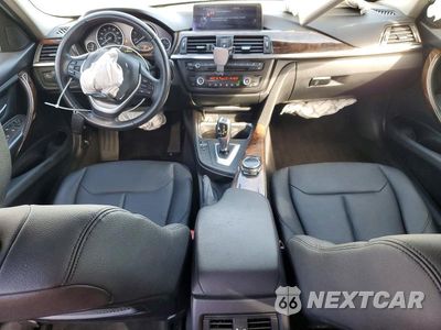 Zdjęcie 8 z 12 samochodu: 2014 BMW 328 D VIN:WBA3D3C5XEK154850 - miniatura