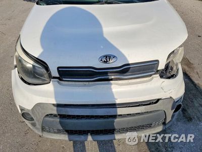 Zdjęcie 12 z 13 samochodu: 2018 KIA SOUL BASE VIN:KNDJN2A26J7591381 - miniatura
