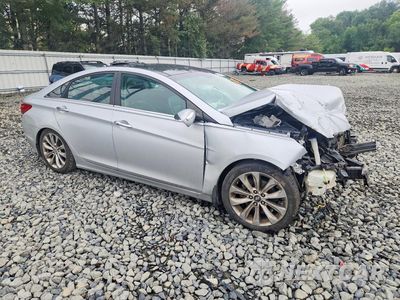 Czwarte zdjęcie samochodu z boku: 2012 HYUNDAI SONATA LIMITED 2.0T VIN:5NPEC4AB8CH400173 - miniatura