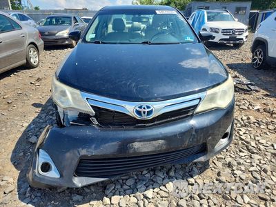 Piąte zdjęcie samochodu w środku: 2014 TOYOTA CAMRY HYBRID XLE VIN:4T1BD1FK1EU104360 - miniatura