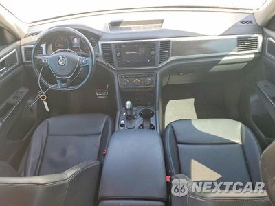 Zdjęcie 8 z 12 samochodu: 2018 VOLKSWAGEN ATLAS SE VIN:1V2PR2CA2JC574750 - miniatura