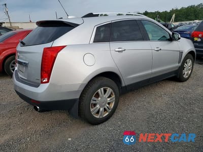 Trzecie zdjęcie samochodu z tyłu: 2016 CADILLAC SRX LUXURY COLLECTION VIN:3GYFNEE32GS573569 - miniatura