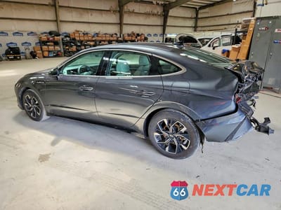 Drugie zdjęcie samochodu z przodu: 2025 HYUNDAI SONATA SEL VIN:KMHL64JA7SA508095 - miniatura