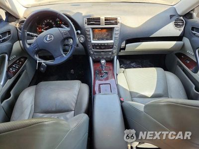 Zdjęcie 8 z 12 samochodu: 2006 LEXUS IS 350 VIN:JTHBE262362001802 - miniatura
